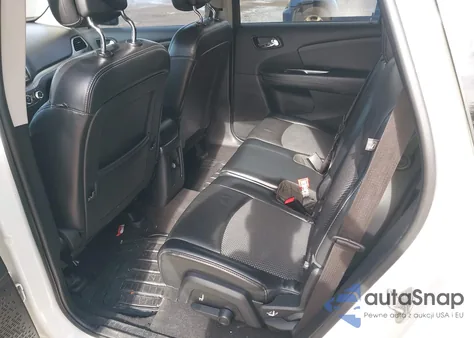 2015 Dodge Journey Crossroad z USA, uszkodzony, nr VIN 3C4PDCGG8FT564787